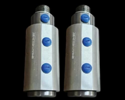 HPP hydraulic rotary union pair with printed pressure rating label